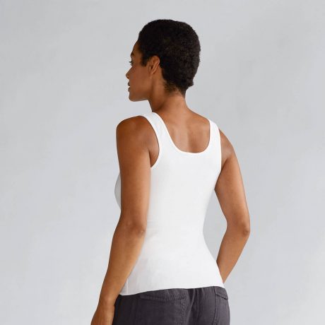 michelle-camisola-postoperatoria-amoena-barcelona-oncologia